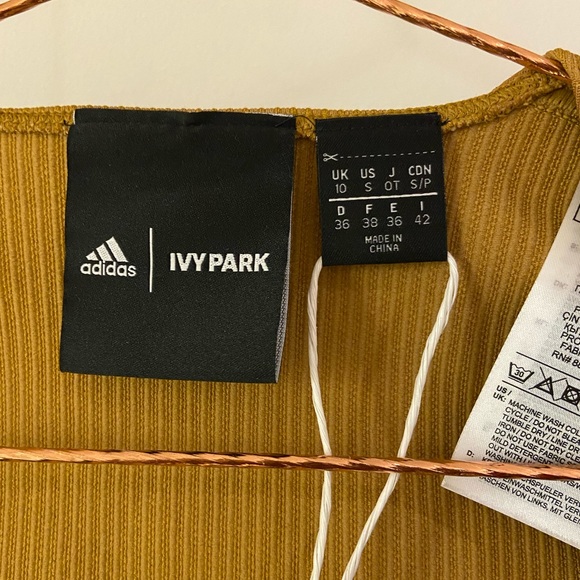 Brand New With Tags Original Adidas x Ivy Park Drip 2 crop top S - Picture 5 of 5